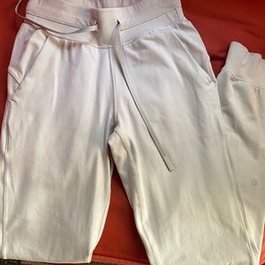 Lululemon Ready to Rulu size 2 in the hard to find Vapor color.